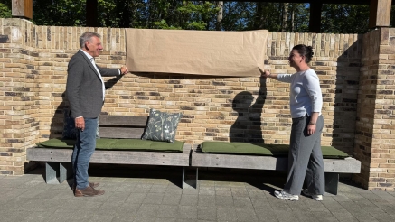 Herplaatsing eerste steen HD