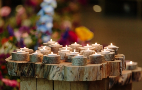 Brandende waxinelichtjes