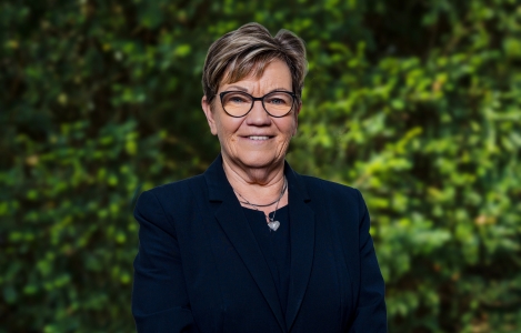 Uitvaartverzorger Toos